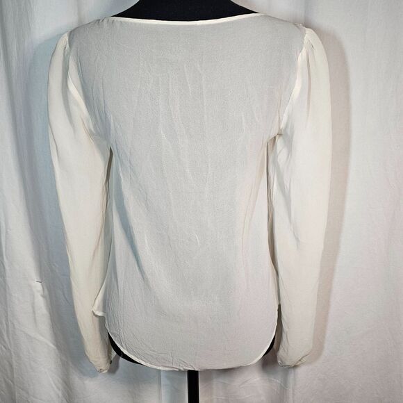 The Limited 100% Silk Gorgeous Cream Blouse Top w Lots of Bling sz S - Picture 3 of 8